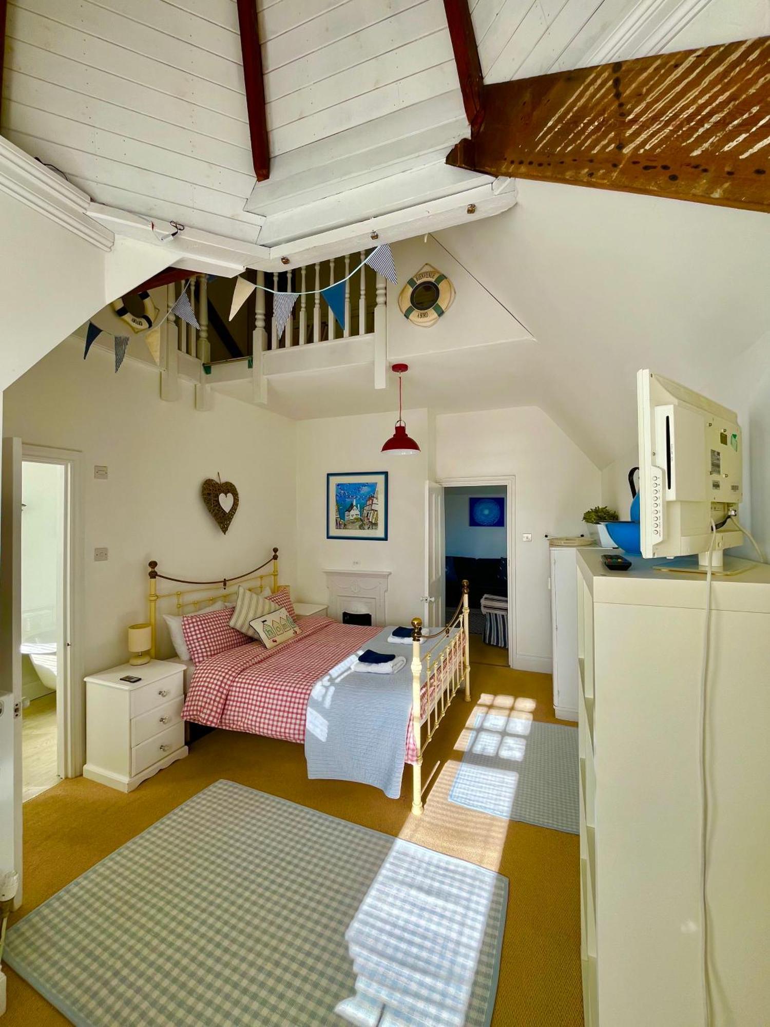 Apartmán Lyme Regis Renovated Period Seaside Flat Exteriér fotografie