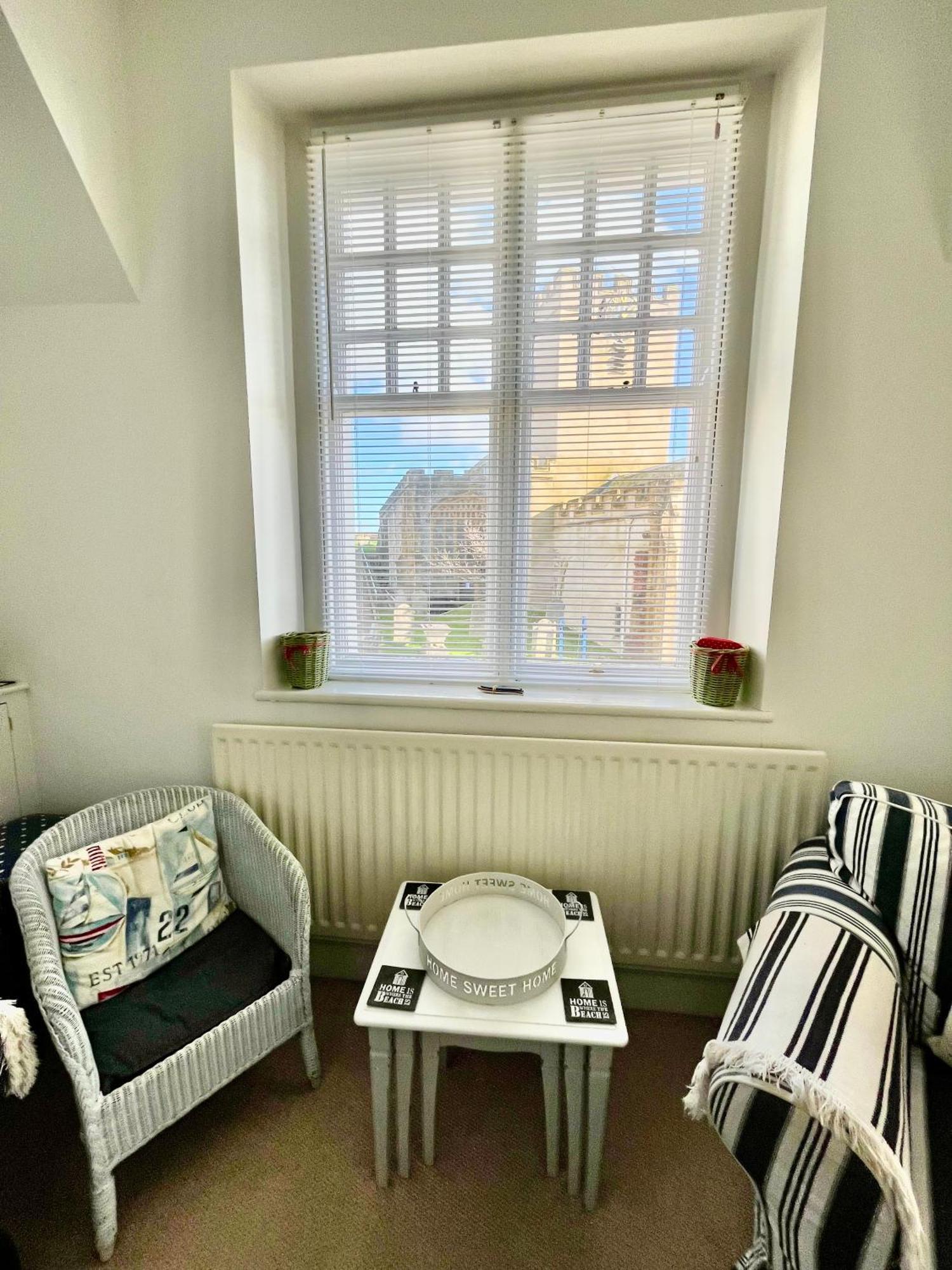 Apartmán Lyme Regis Renovated Period Seaside Flat Exteriér fotografie